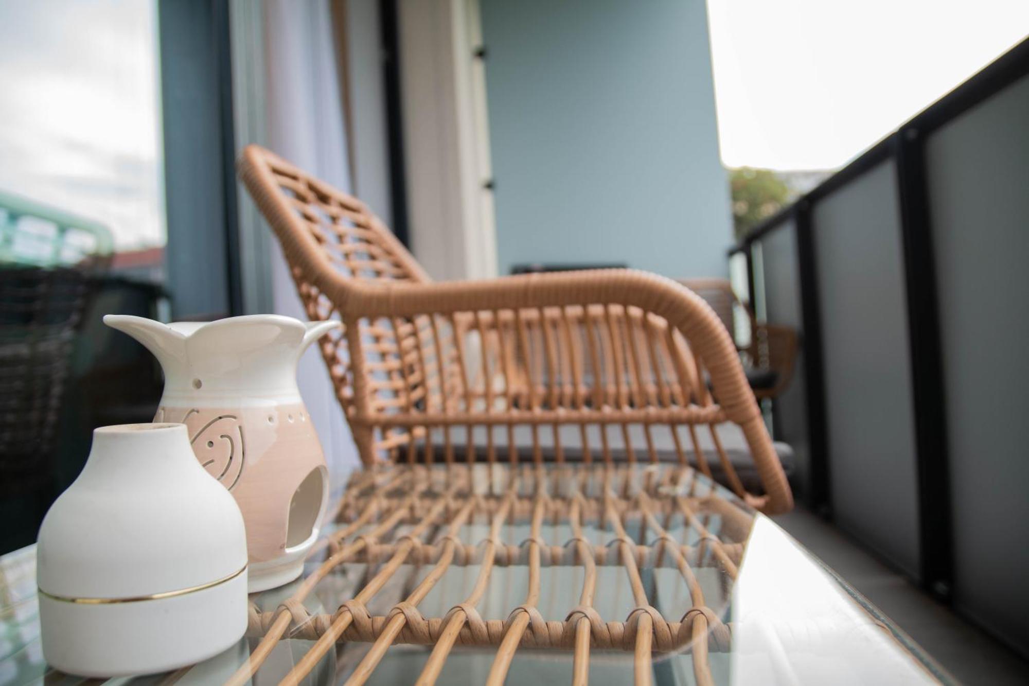 Newly Built Apartment With Balcony, Ac And Free Indoor Garage Prag Eksteriør billede